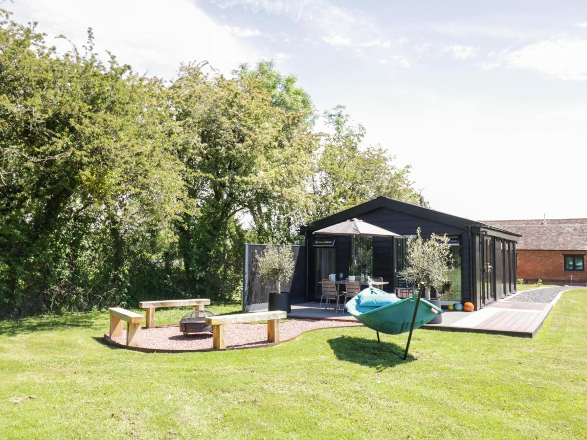 The Tractor Shed Villa Worcester Exterior photo